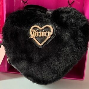 💕 Juicy Couture Heart Faux Fur Crossbody Purse 💕